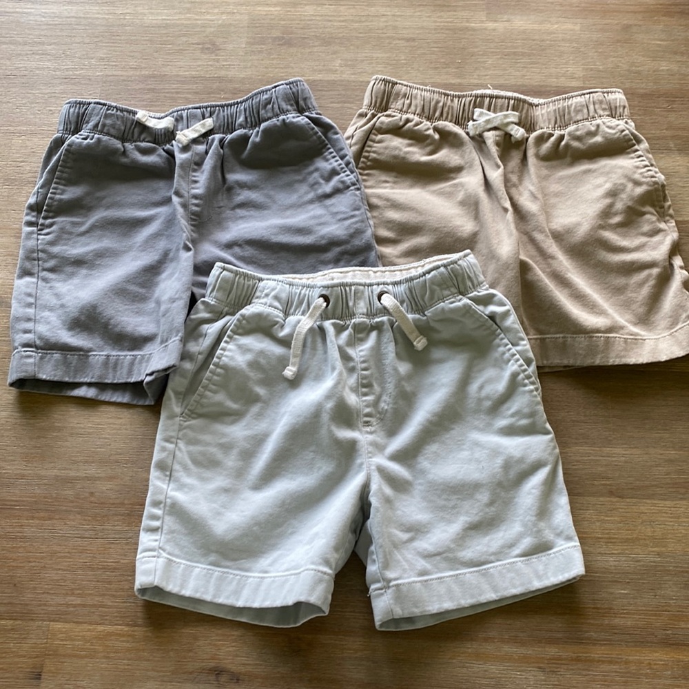 3 pairs of Crewcuts boys shorts in size 6